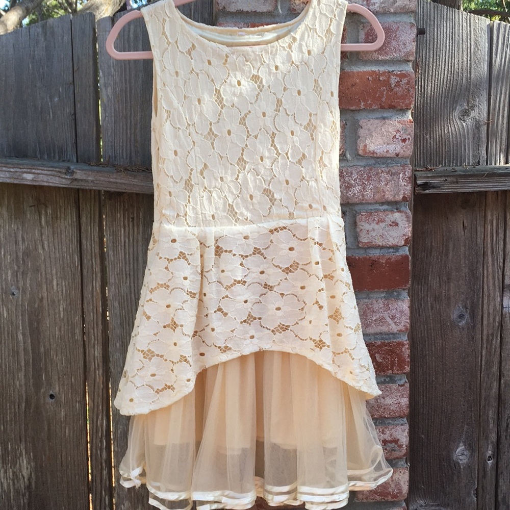 Cream Lace Patterned and sheer layered mini dress